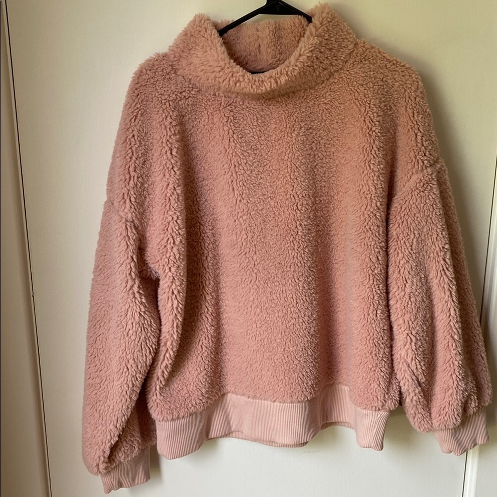 Cozy GAP Blush Pink Sherpa Pullover